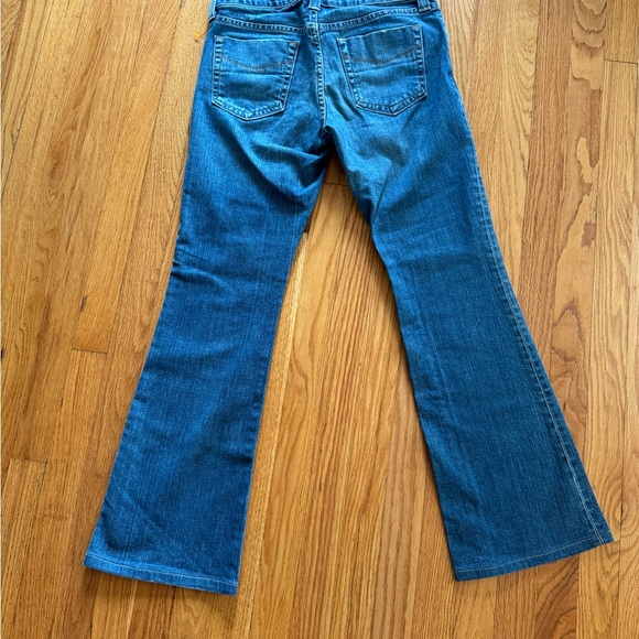 Gap Curvy fit & flare jeans - size 8 - Picture 2 of 3